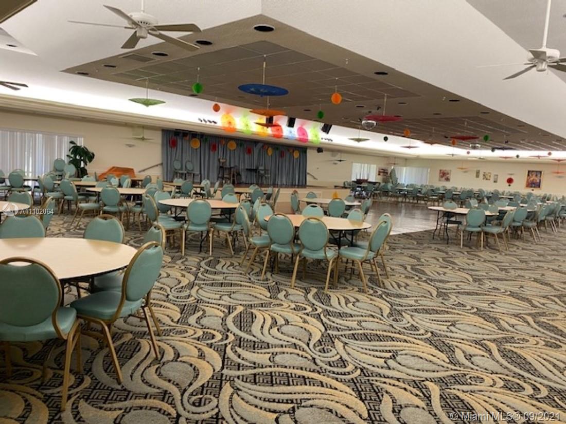 SUNRISE LAKES 207 CONDO - Residential