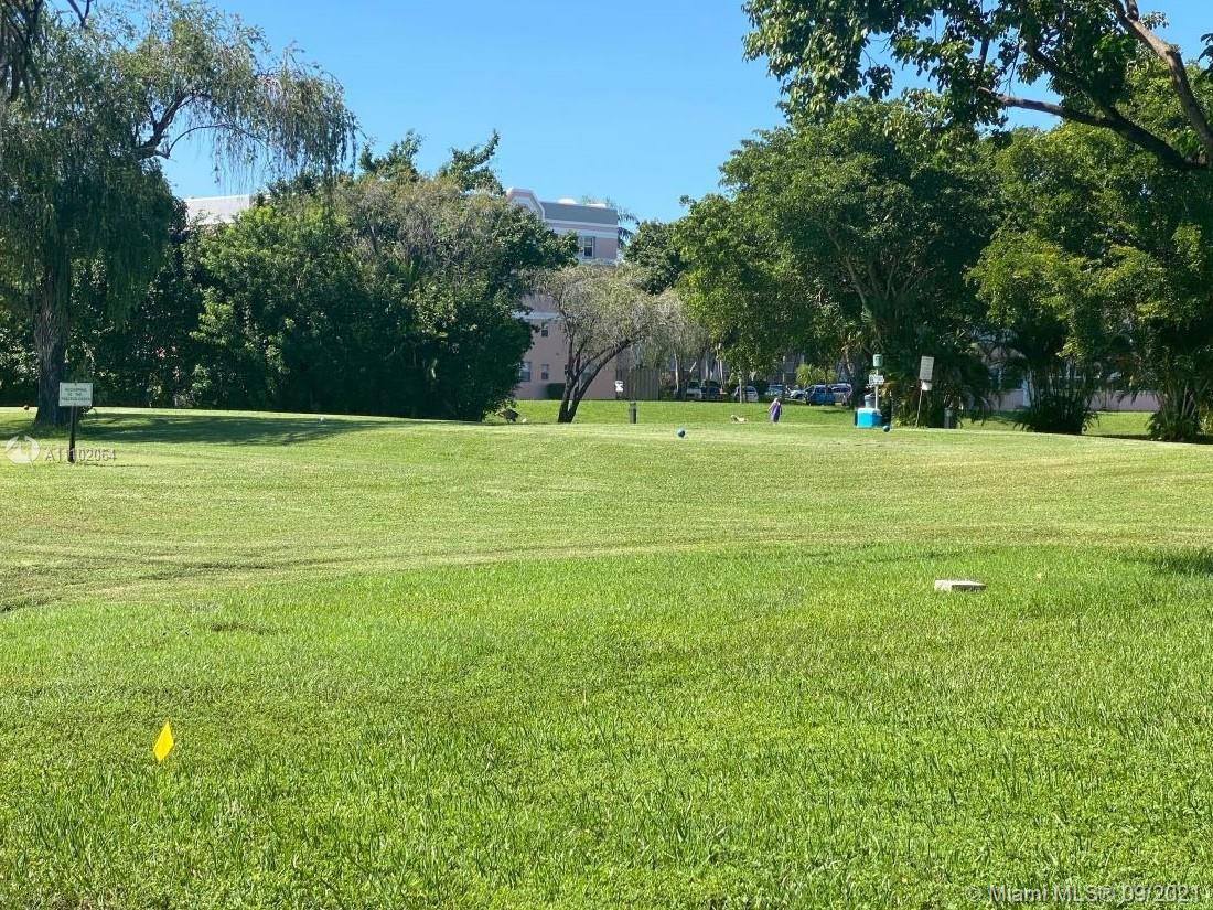 SUNRISE LAKES 207 CONDO - Residential