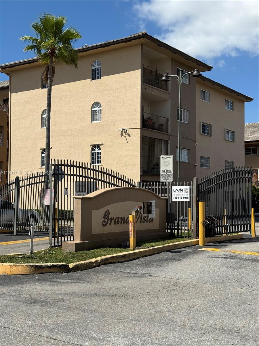 GRAND VISTA CONDO - Residential