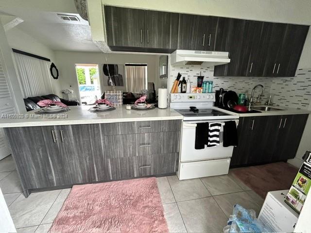 VICTORY GARDENS - Residential