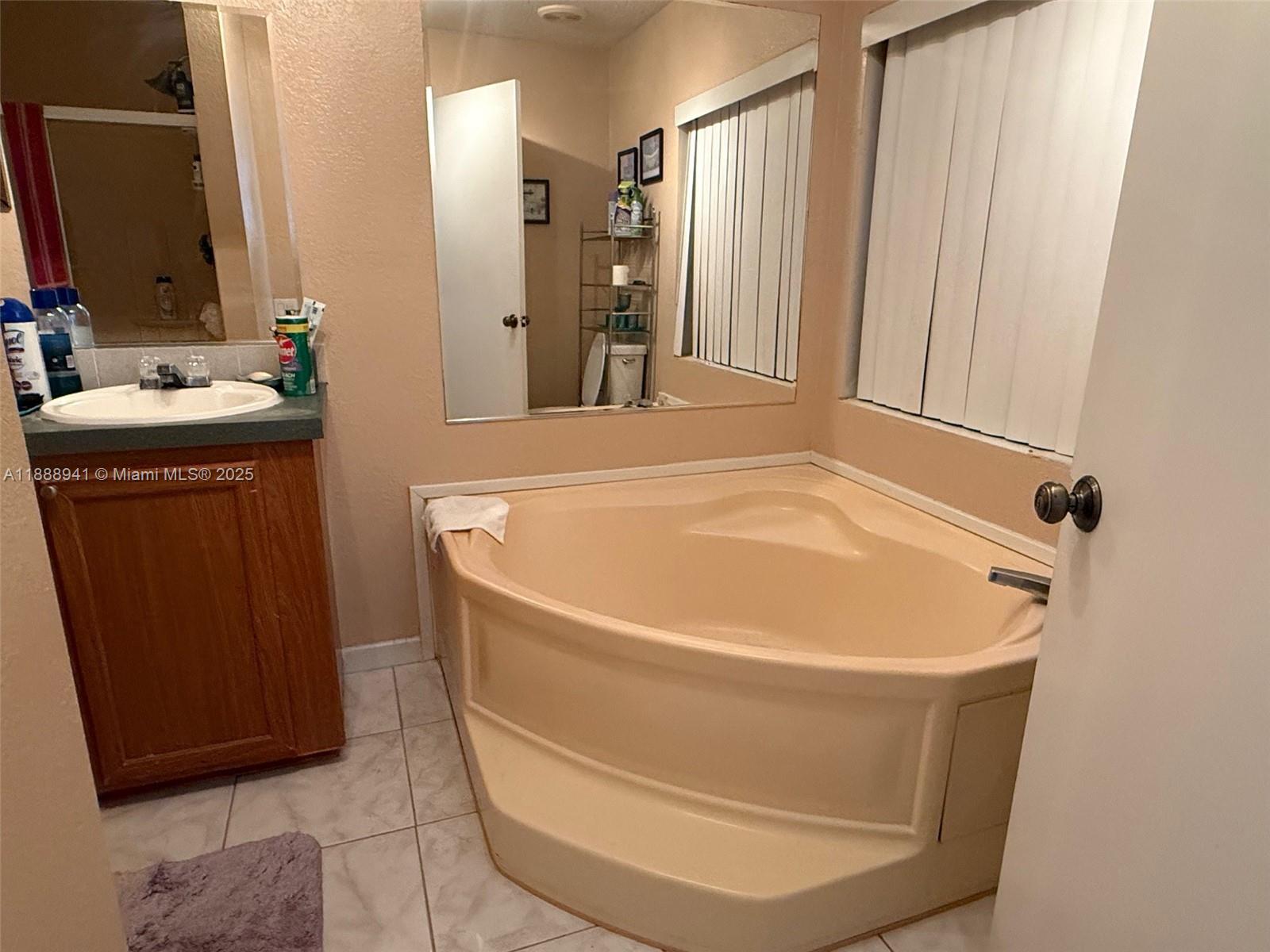 Montura Ranch - Residential