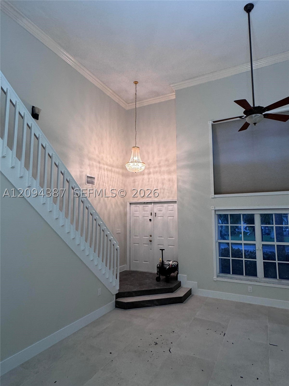 83 Gables Blvd