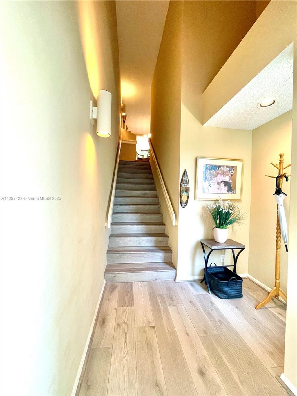 Photo of 905 Mainsail Circle #905, Jupiter, FL 33477 (MLS # A11397422)