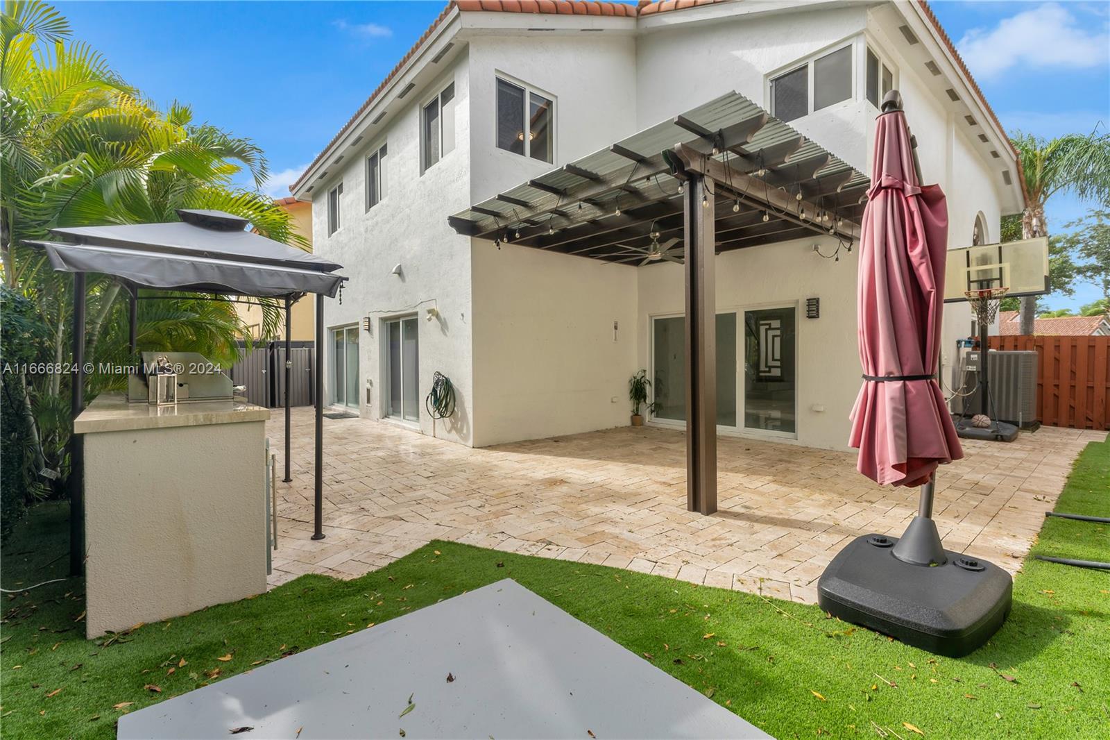 DORAL ISLES CAYMAN - Residential Lease