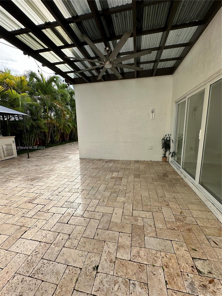 DORAL ISLES CAYMAN - Residential Lease