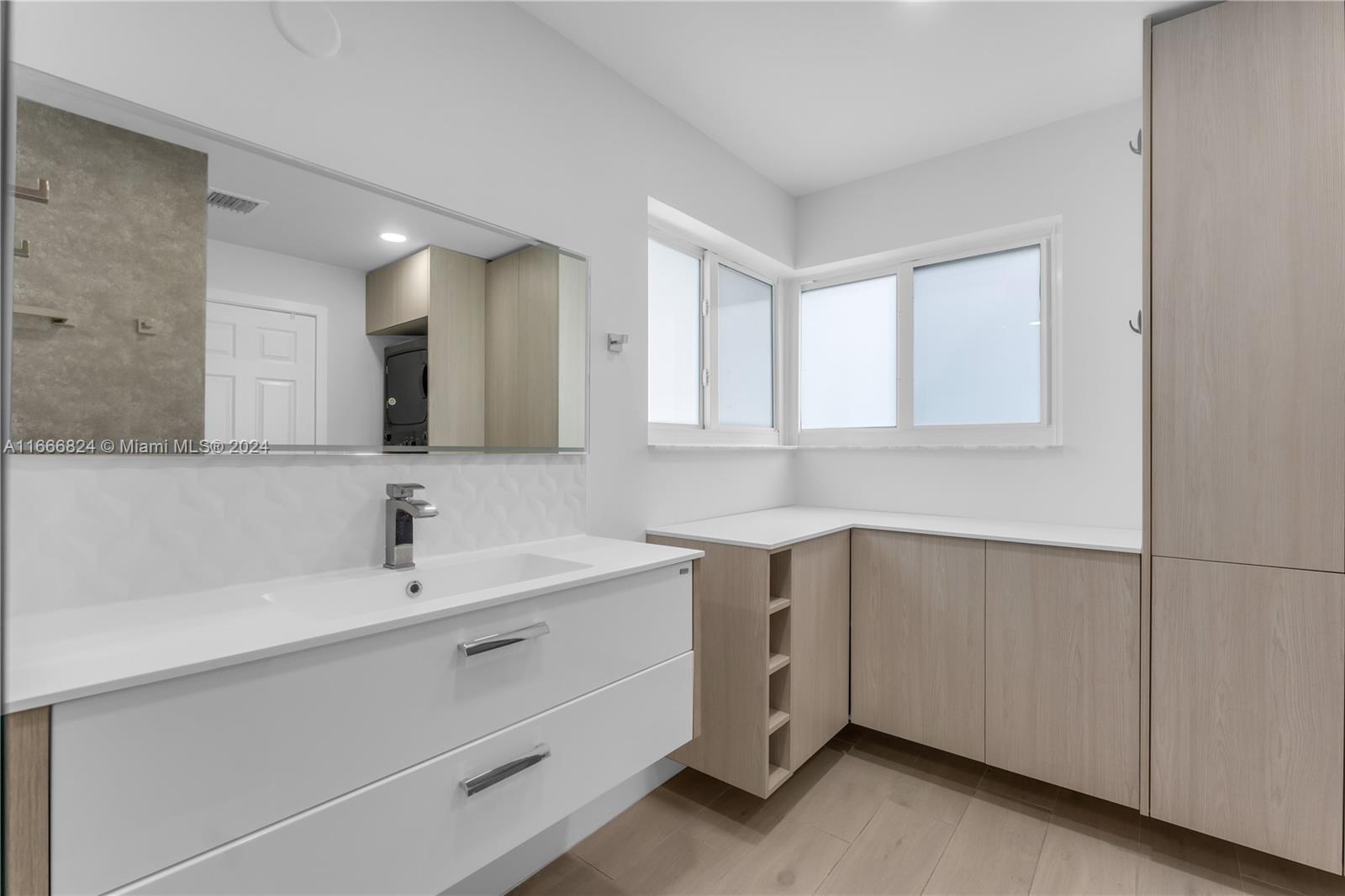 DORAL ISLES CAYMAN - Residential Lease