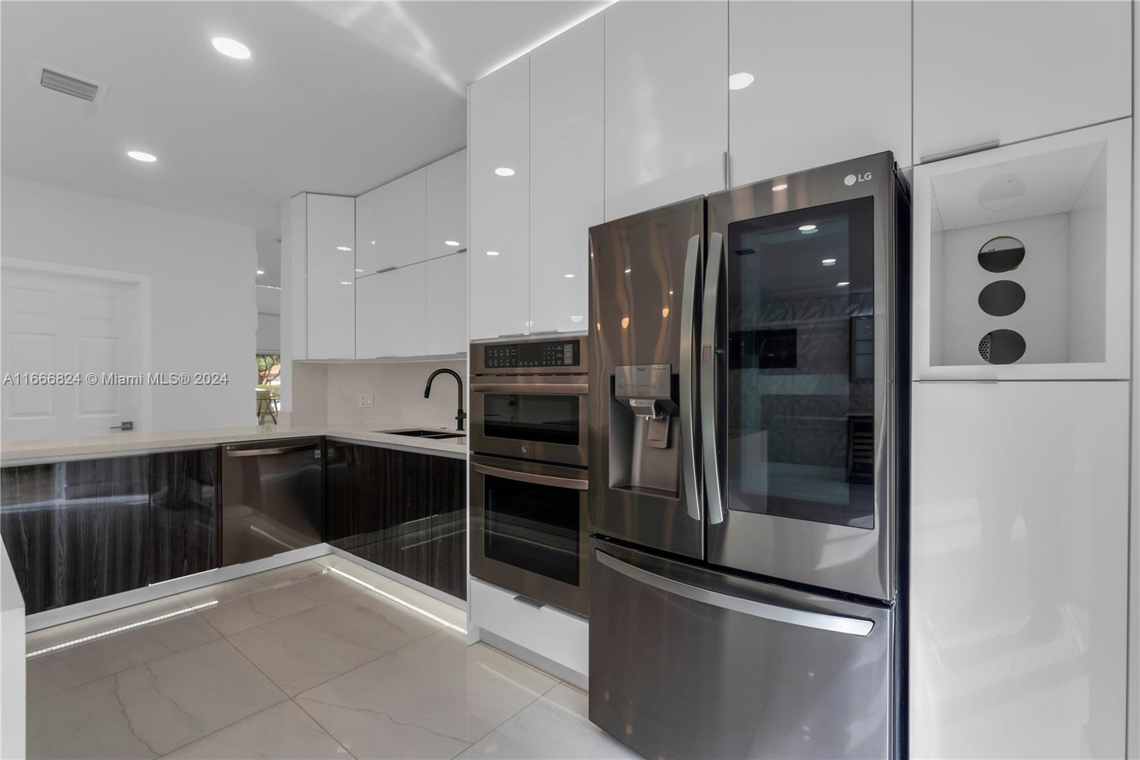 DORAL ISLES CAYMAN - Residential Lease