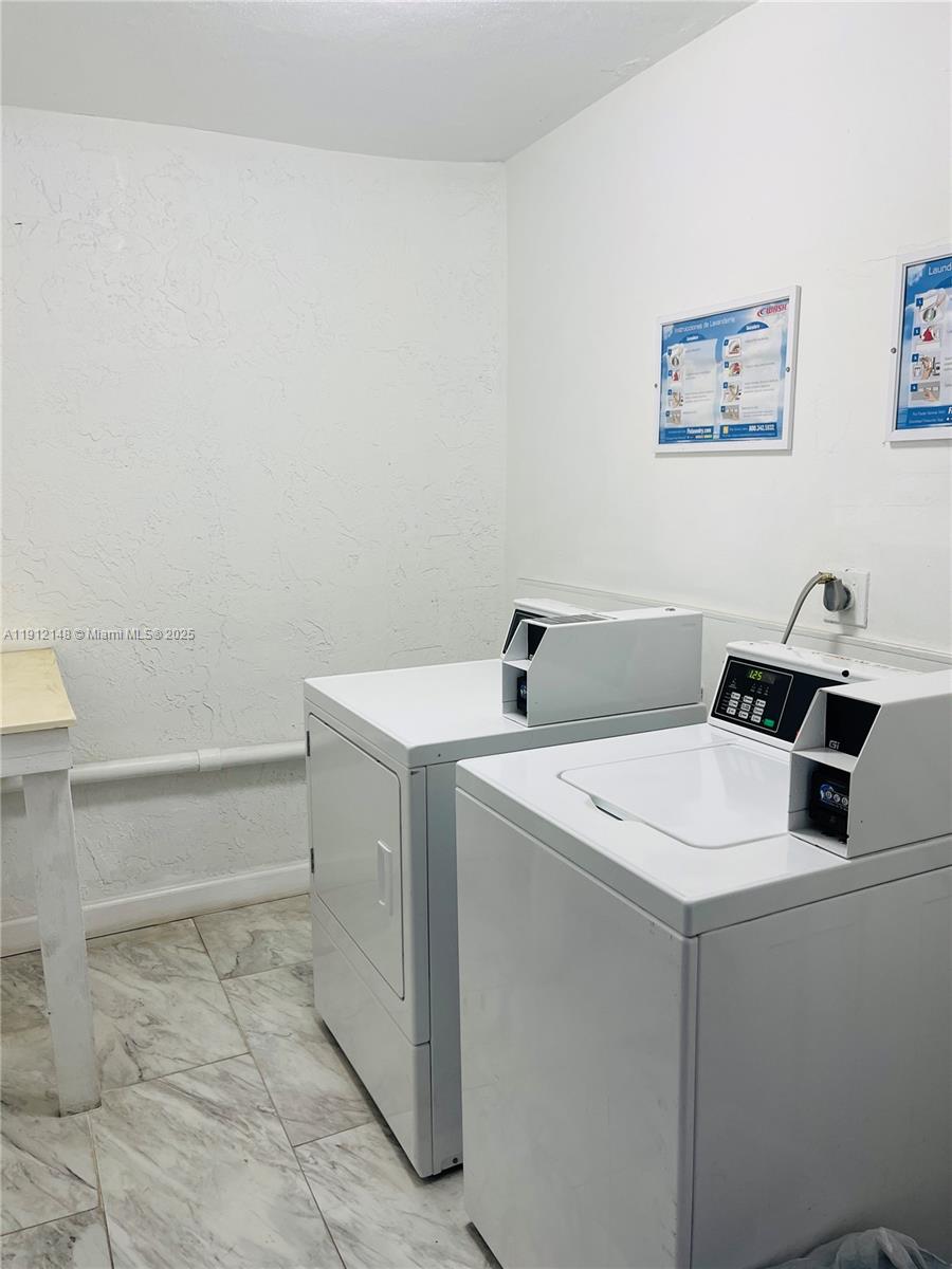 CRICKET CLUBHOUSE CONDO - Residential