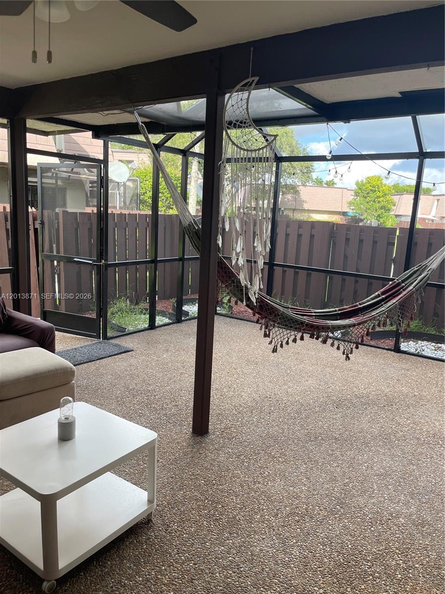 PARKSIDE 117-18B - Residential Lease