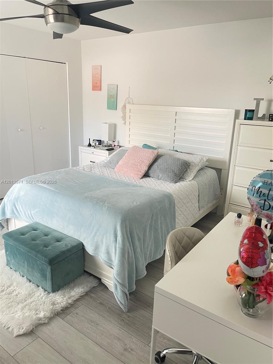 PARKSIDE 117-18B - Residential Lease