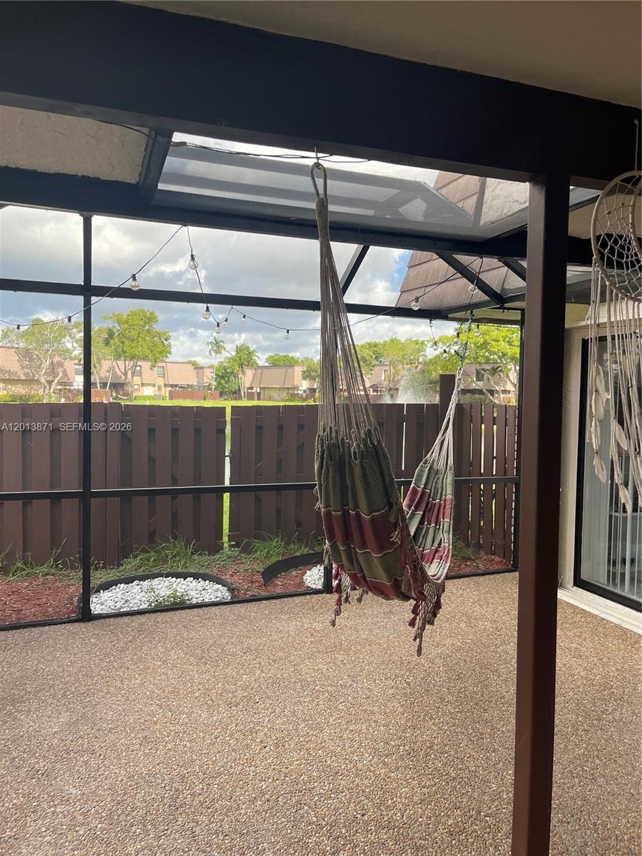 PARKSIDE 117-18B - Residential Lease