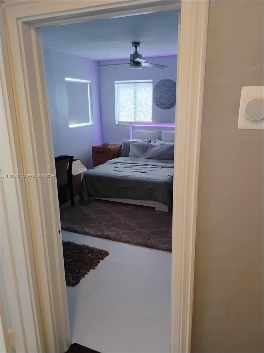 LAUDERDALE GOLF ESTATES - Residential