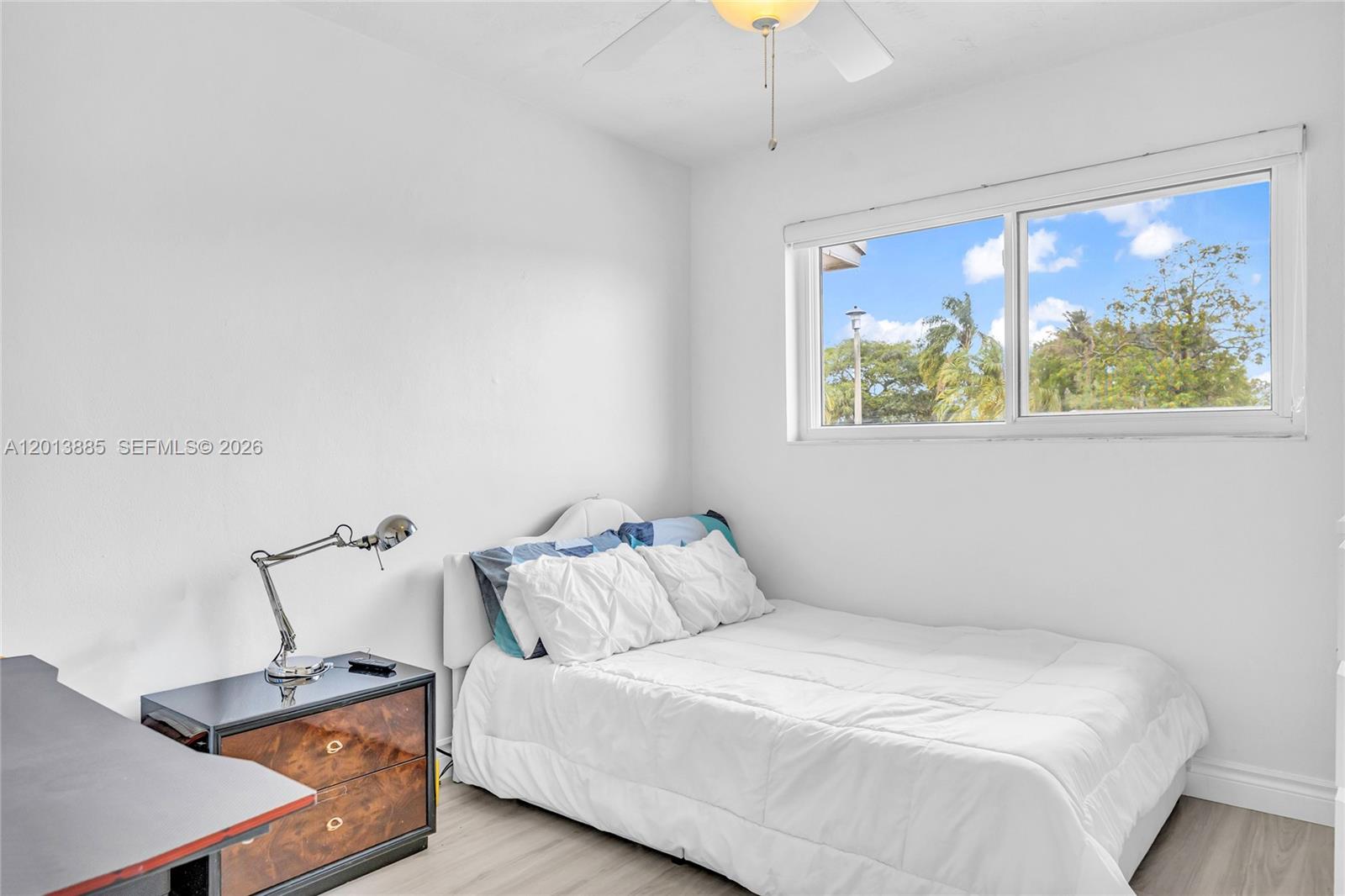 PEMBROKE LAKES SEC 6 - Residential