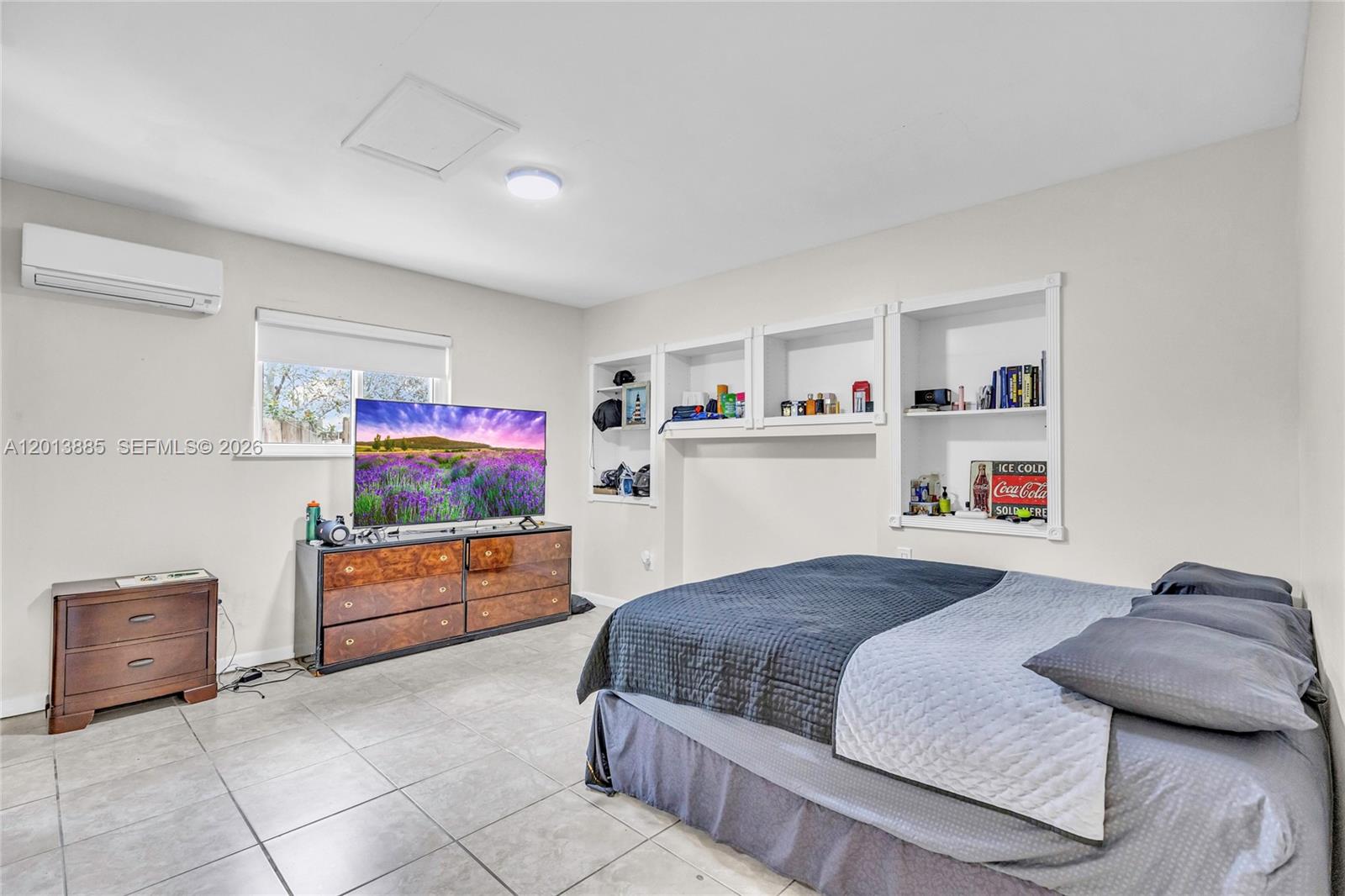 PEMBROKE LAKES SEC 6 - Residential