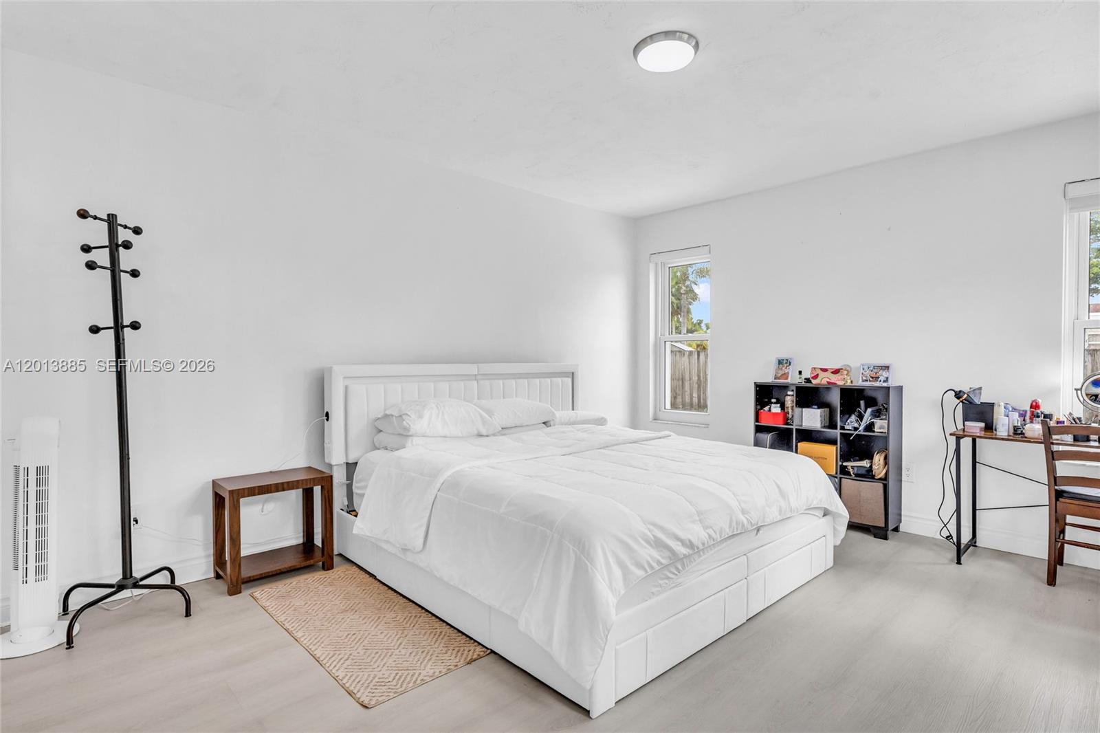 PEMBROKE LAKES SEC 6 - Residential