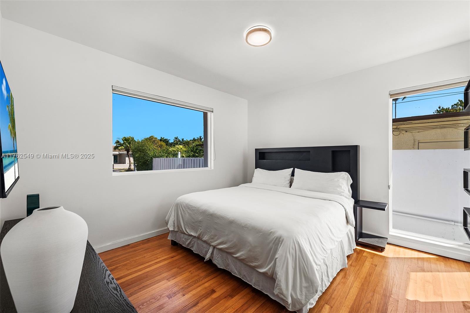 BISCAYNE POINT - Residential