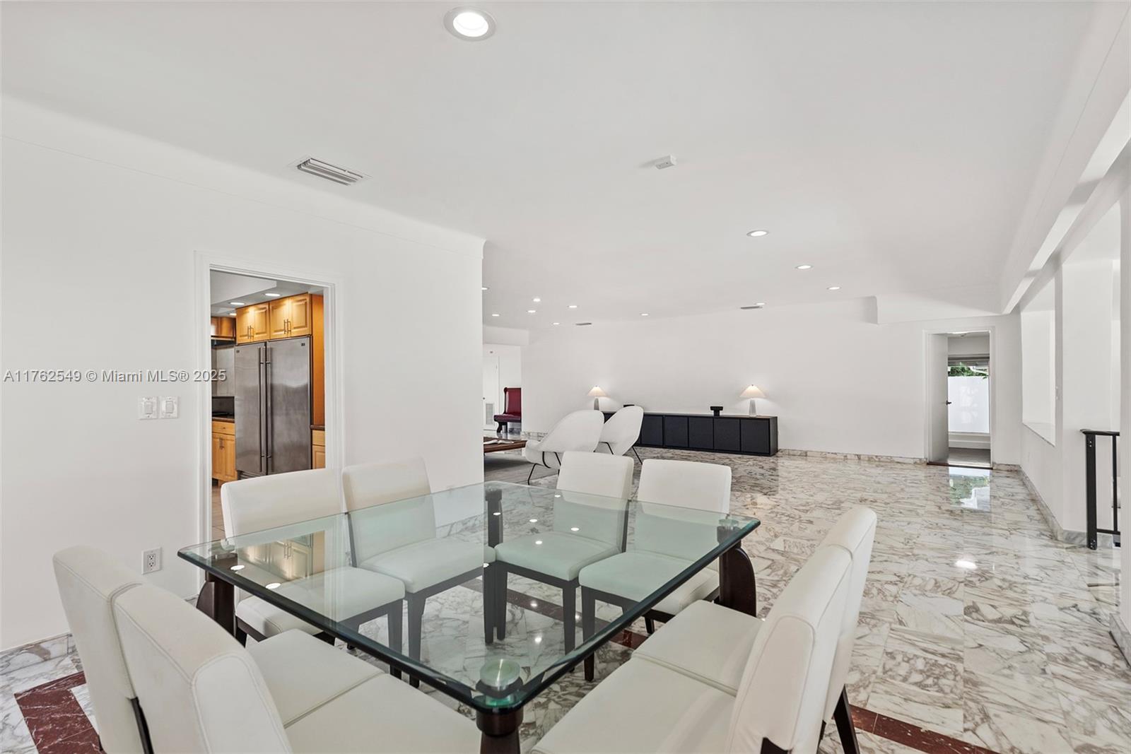 BISCAYNE POINT - Residential