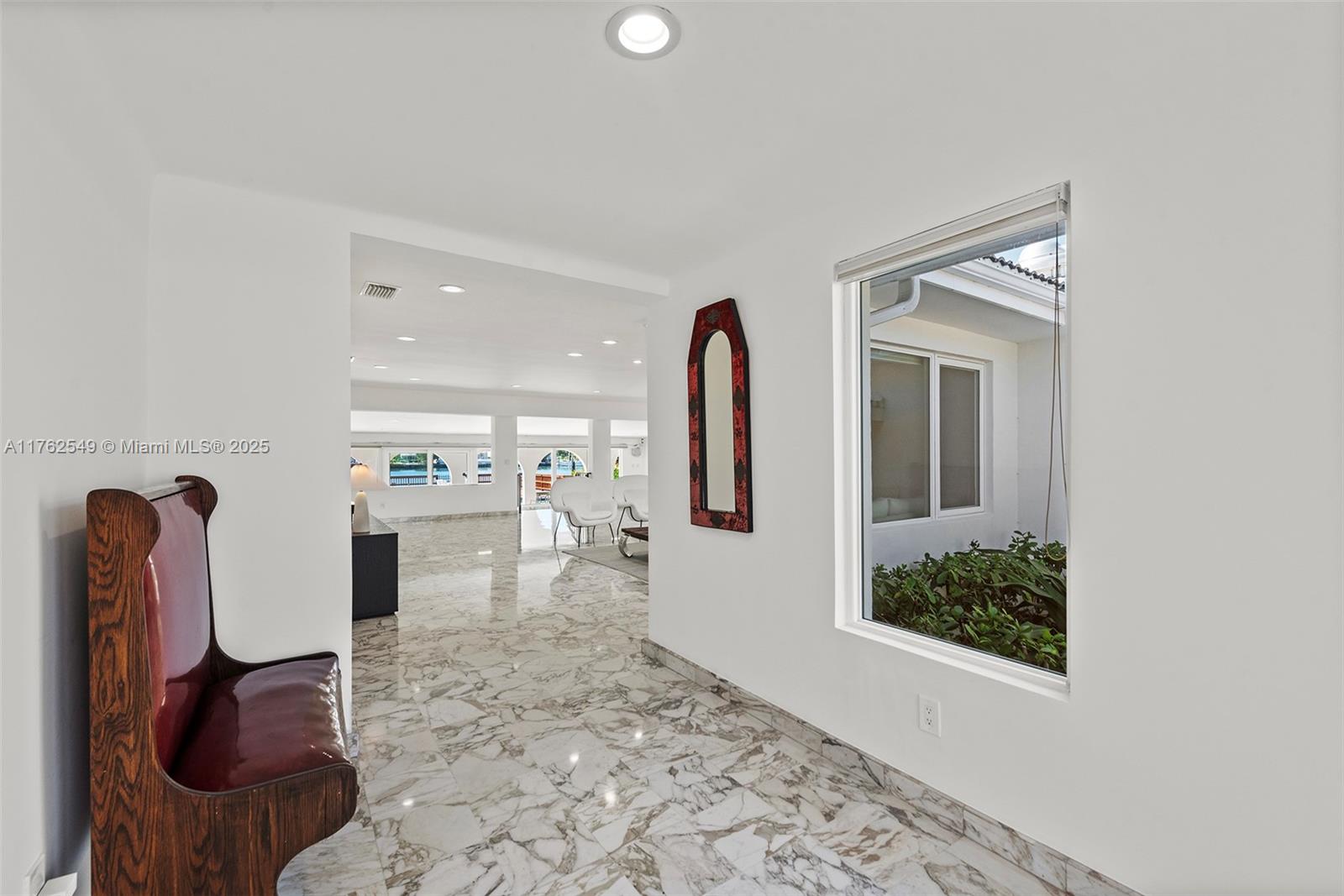 BISCAYNE POINT - Residential