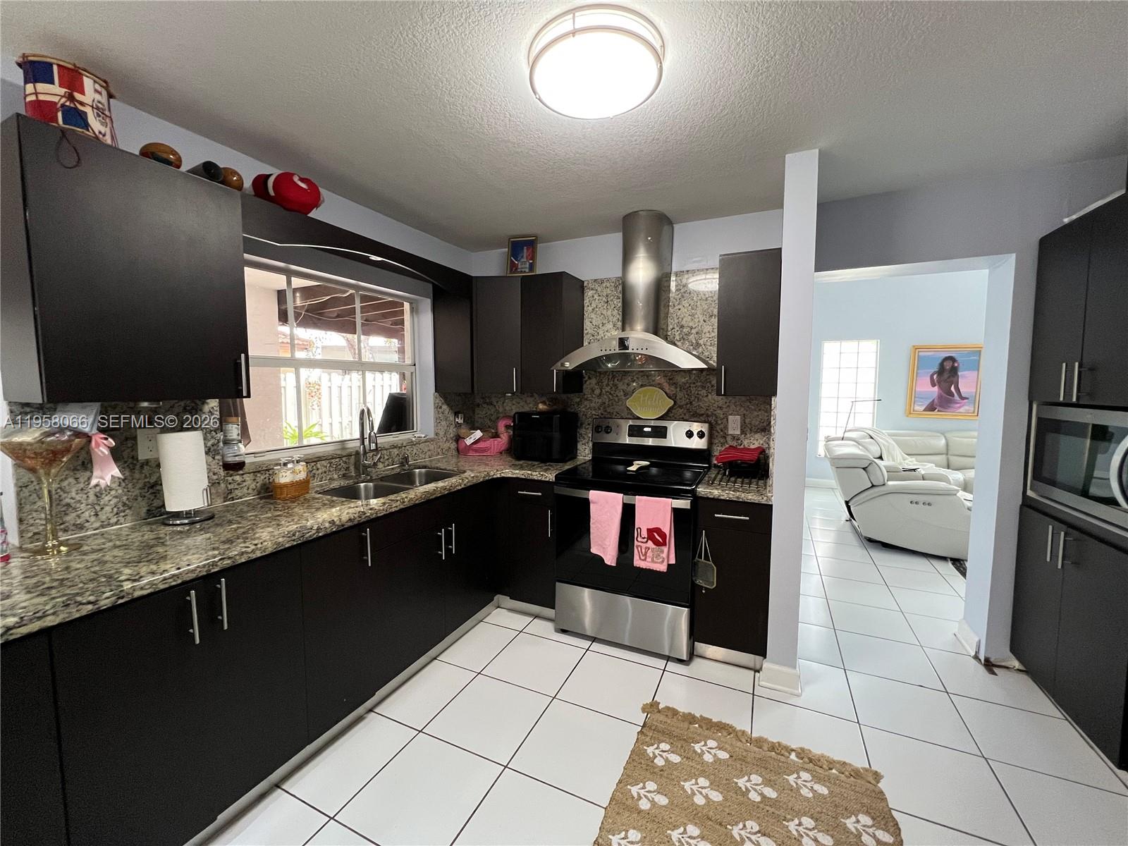 SHOMA HOMES AT TAMIAMI II - Residential