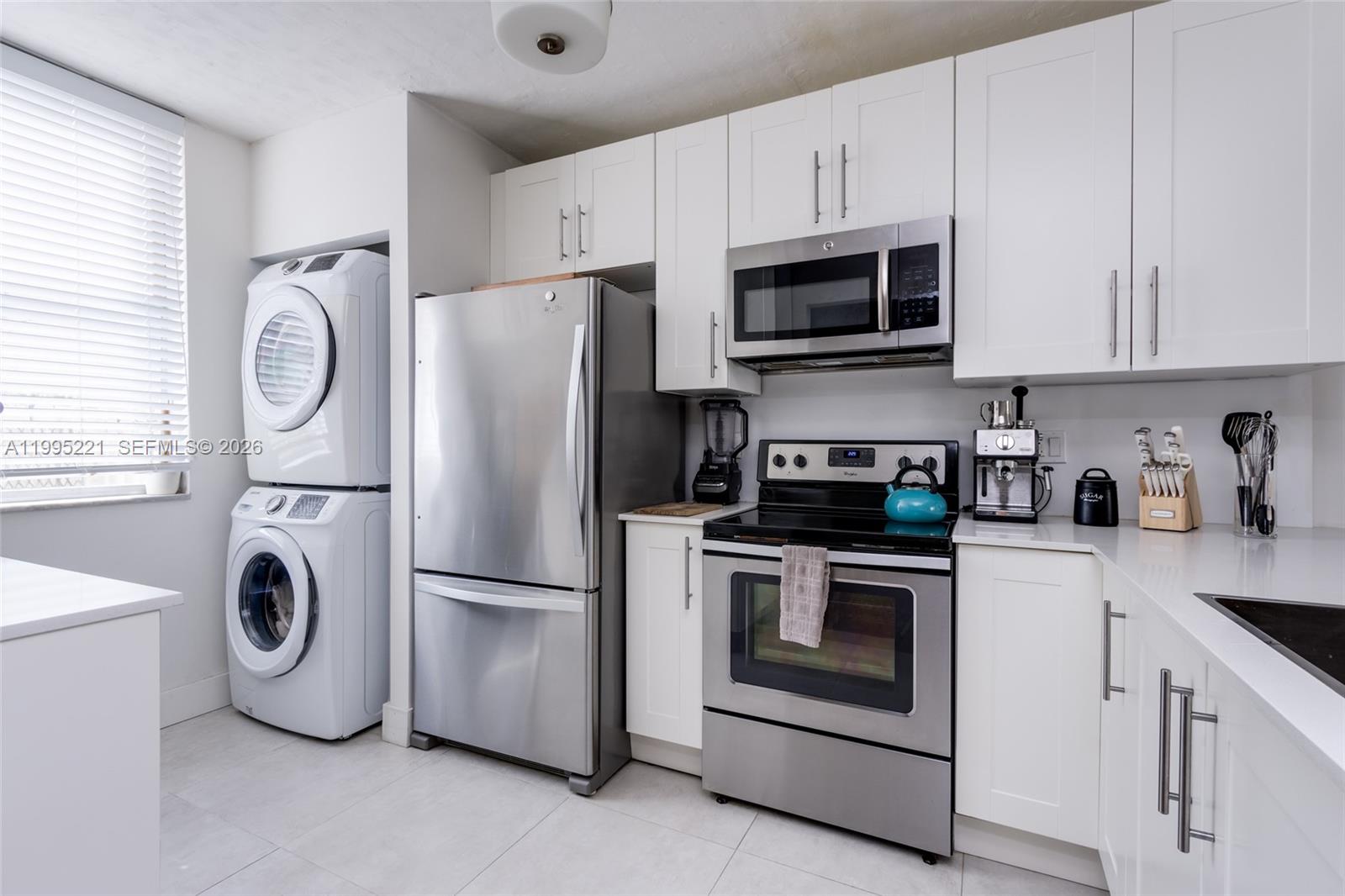 NORTHGATE TOWNHOUSE CONDO - Residential Lease