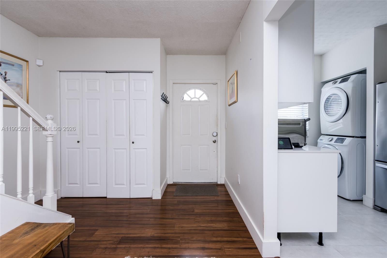 NORTHGATE TOWNHOUSE CONDO - Residential Lease