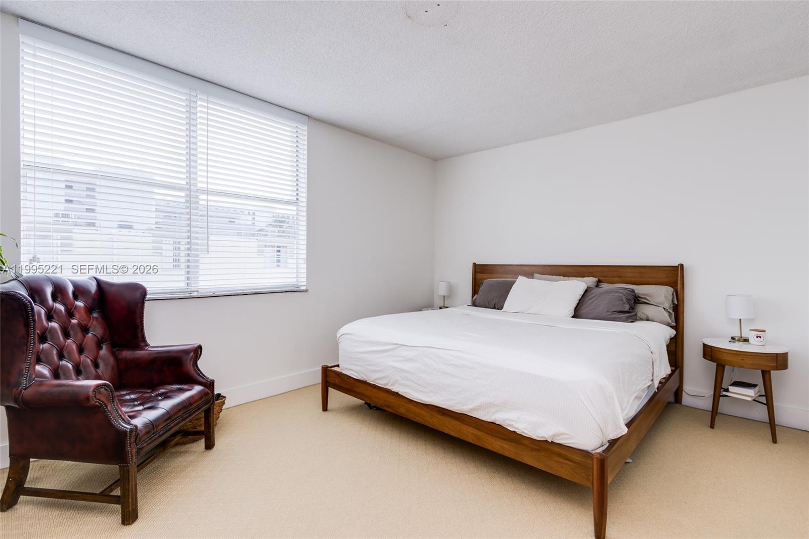 NORTHGATE TOWNHOUSE CONDO - Residential Lease