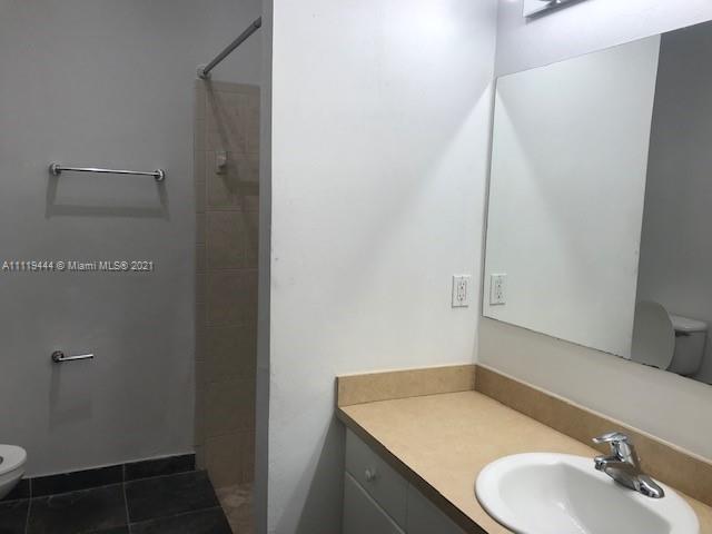 WEST DANIA HEIGHTS - Residential Lease