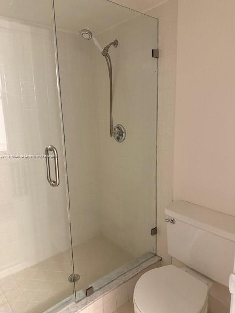 LAGO WEST CONDOMINIUM - Residential