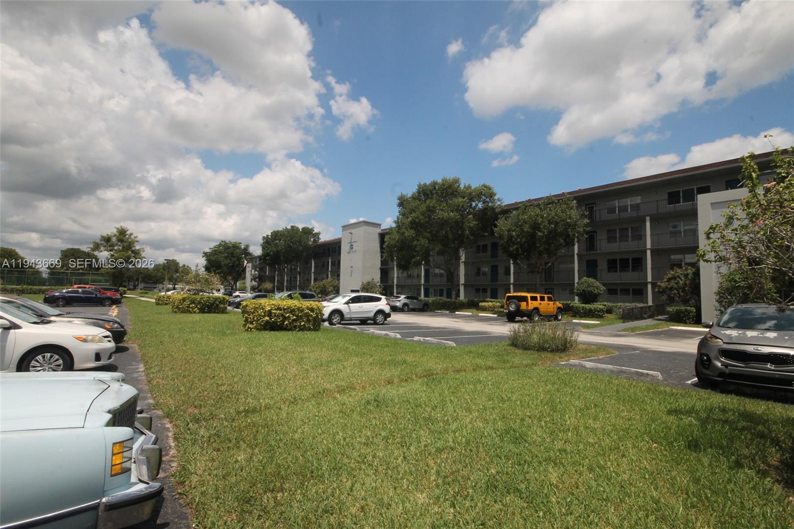 NEW HAMPTON AT CENTURY VI - Residential Lease
