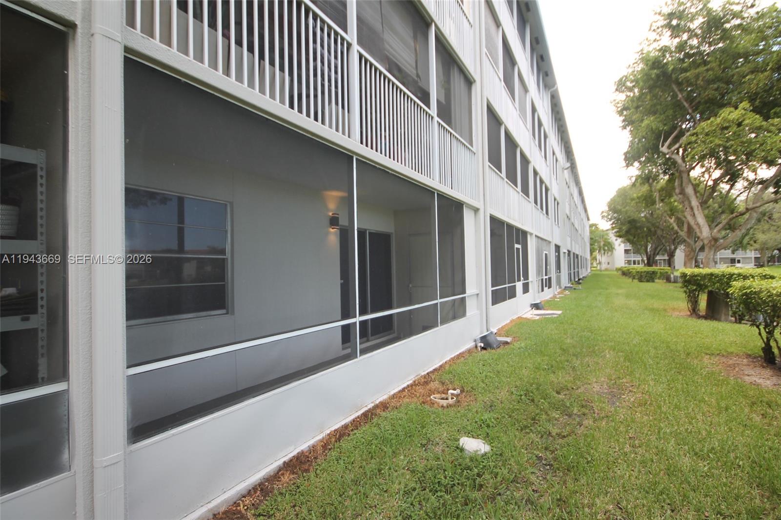 NEW HAMPTON AT CENTURY VI - Residential Lease