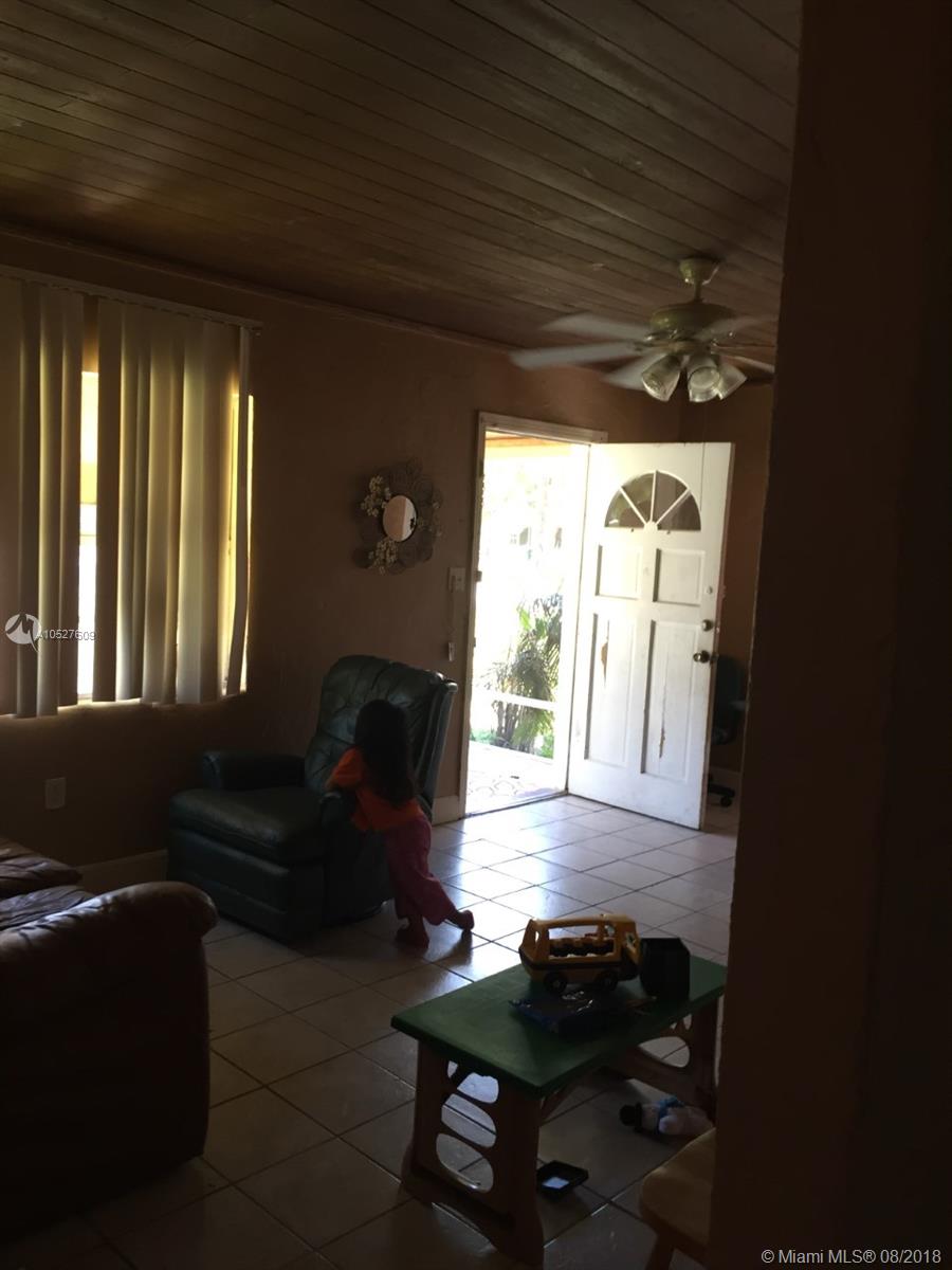 SILVER LAKE PARK SUBDIVIS - Residential