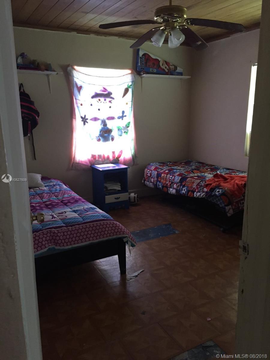 SILVER LAKE PARK SUBDIVIS - Residential