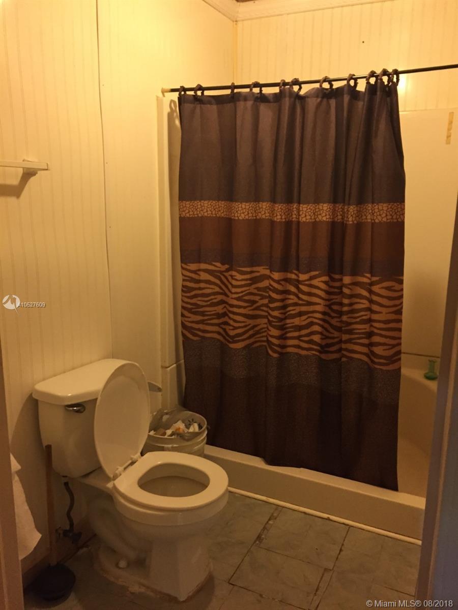 SILVER LAKE PARK SUBDIVIS - Residential