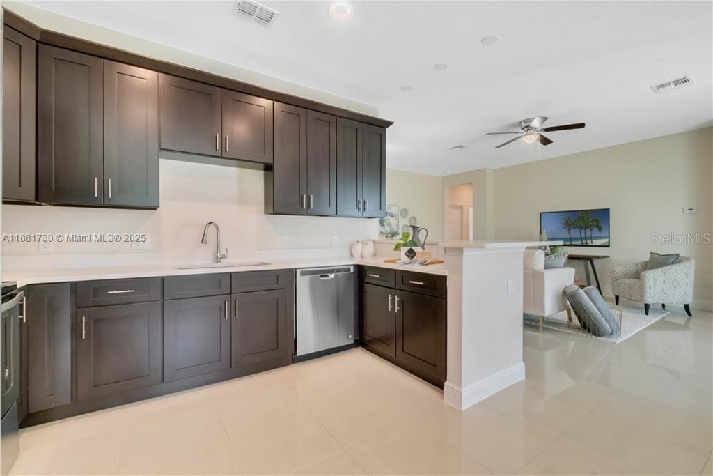 POINCIANA NBRHD 02 WEST VI - Residential