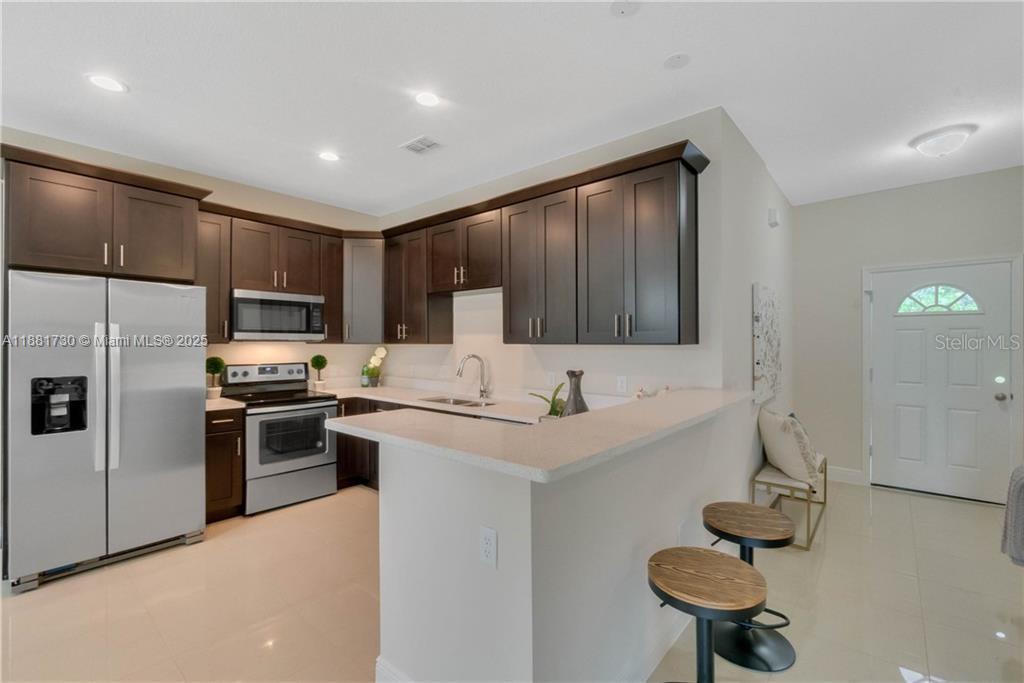 POINCIANA NBRHD 02 WEST VI - Residential