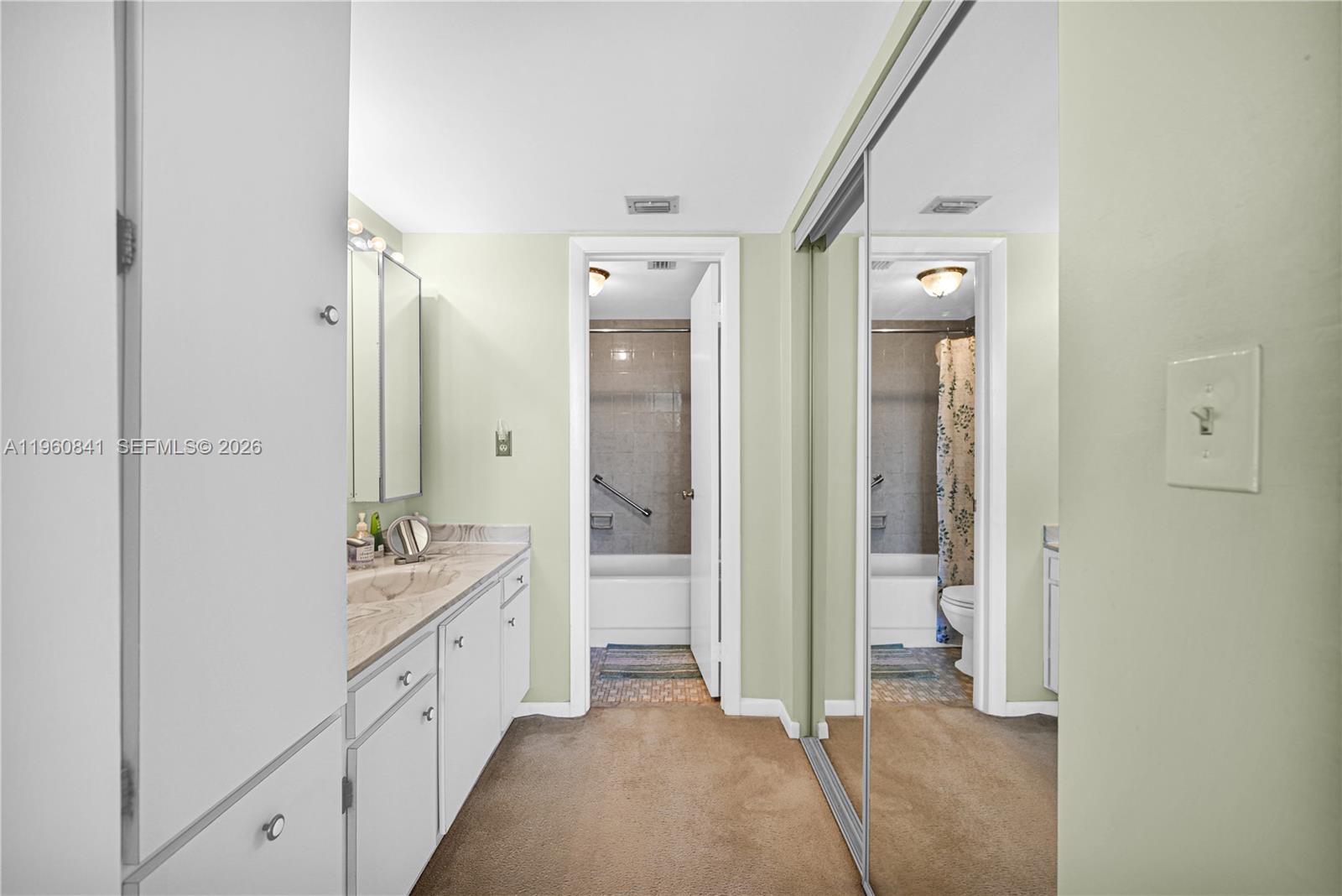 COLONY POINT 4 CONDO - Residential