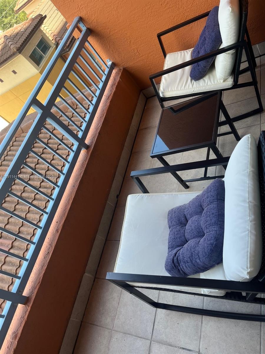 YACHT CLUB AT PORTOFINO C - Residential Lease