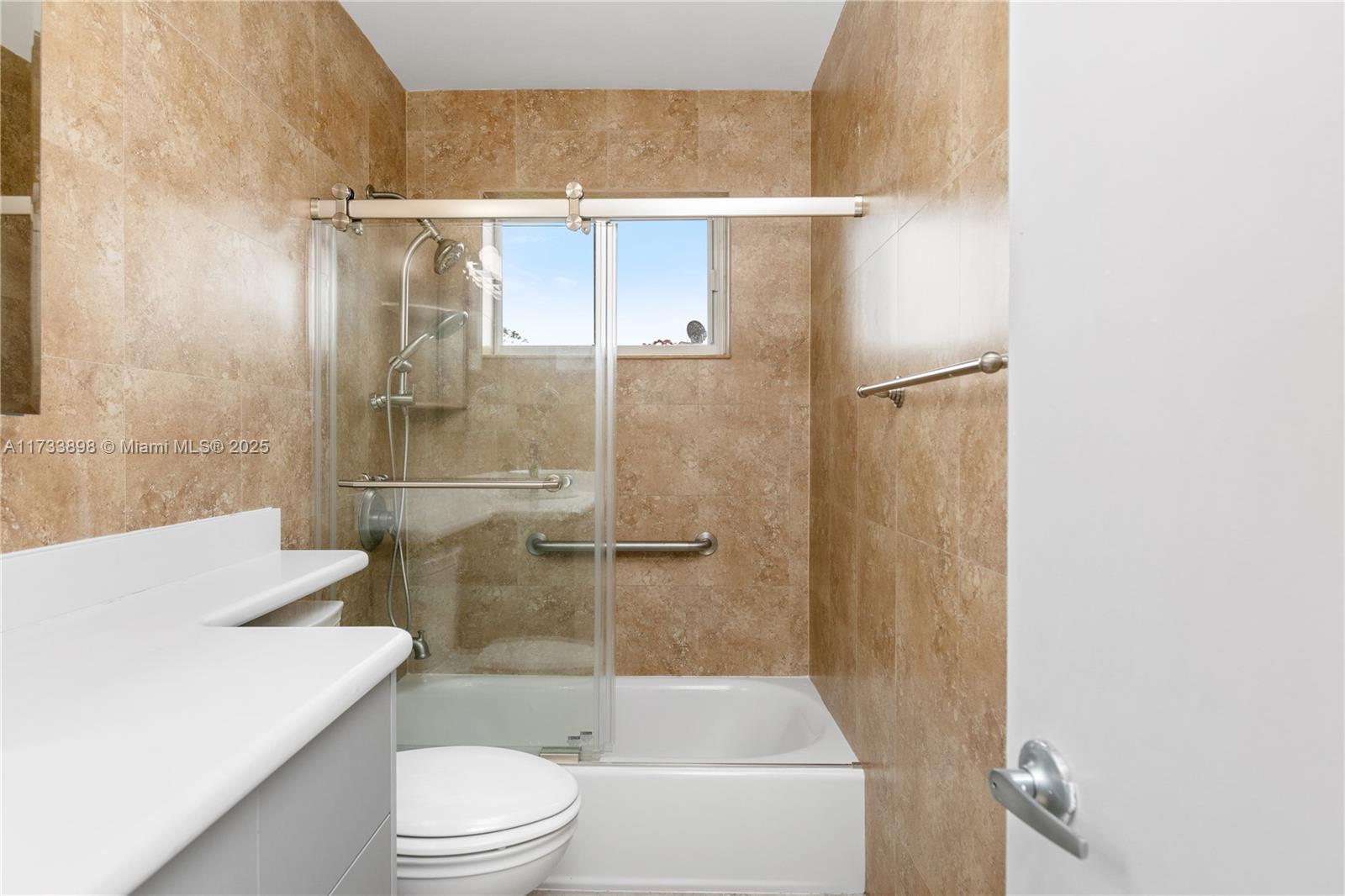 DAVIS ISLES SEC 5 - Residential