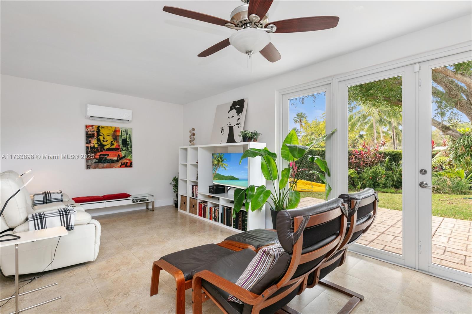 DAVIS ISLES SEC 5 - Residential