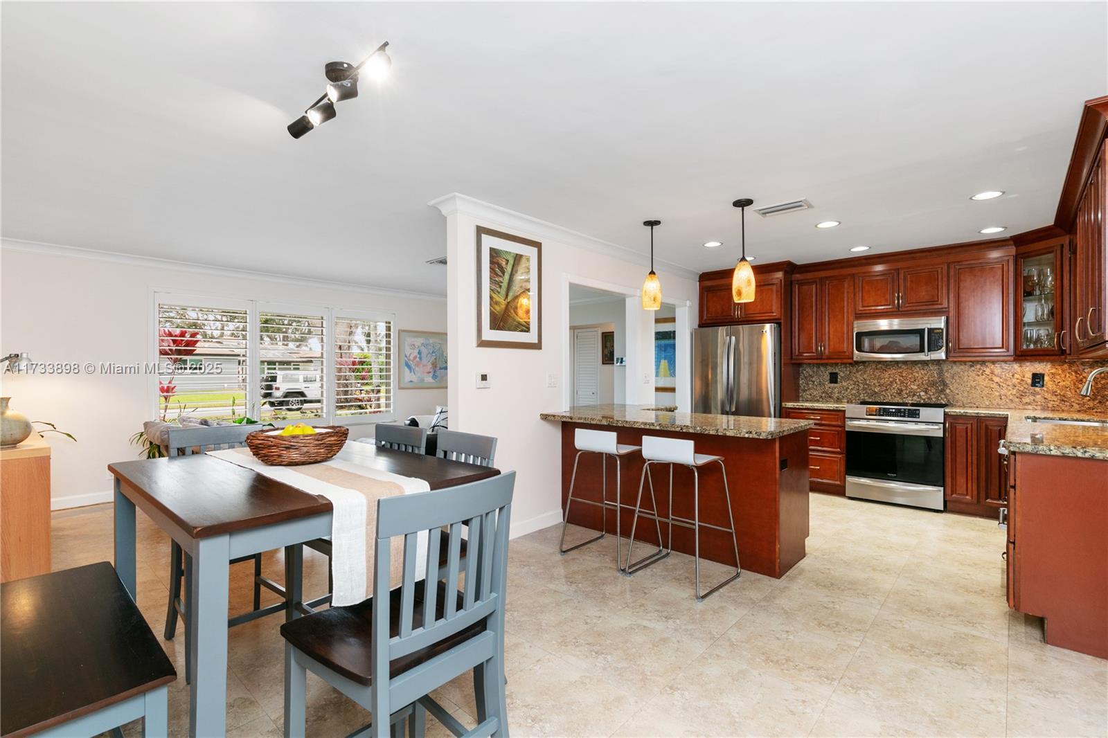 DAVIS ISLES SEC 5 - Residential