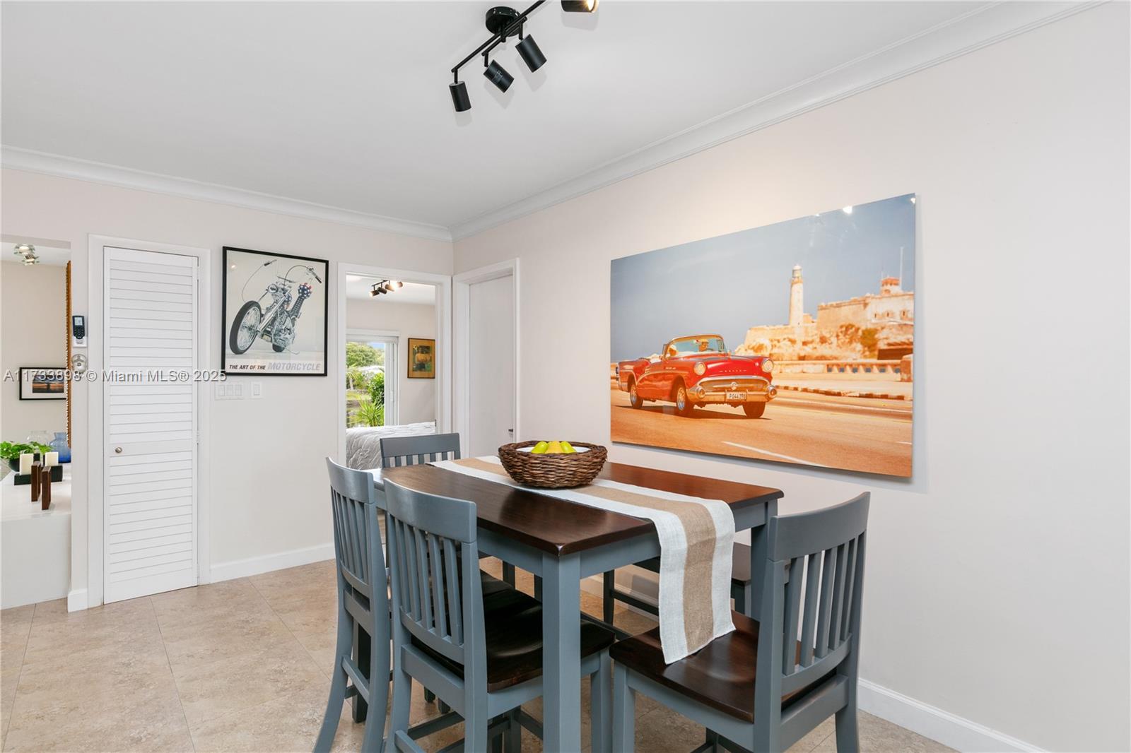 DAVIS ISLES SEC 5 - Residential