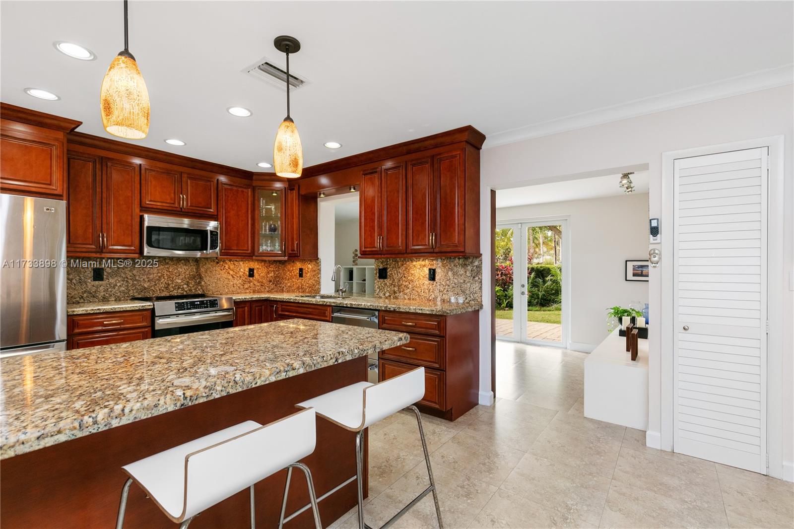 DAVIS ISLES SEC 5 - Residential