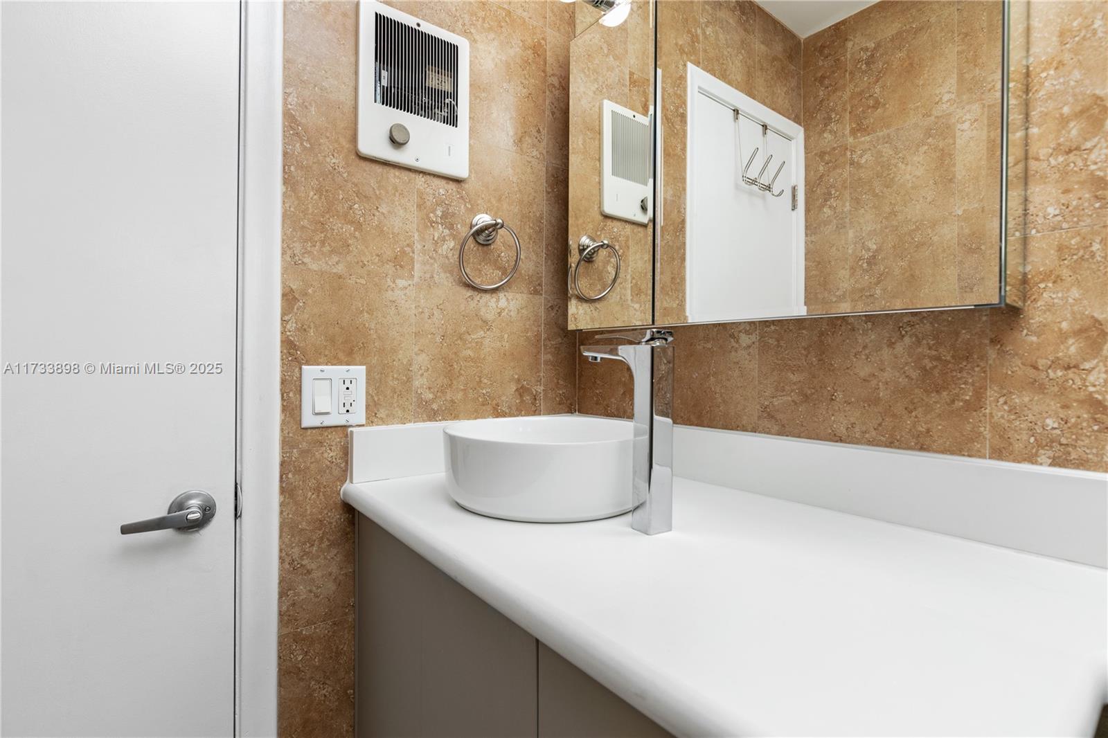 DAVIS ISLES SEC 5 - Residential