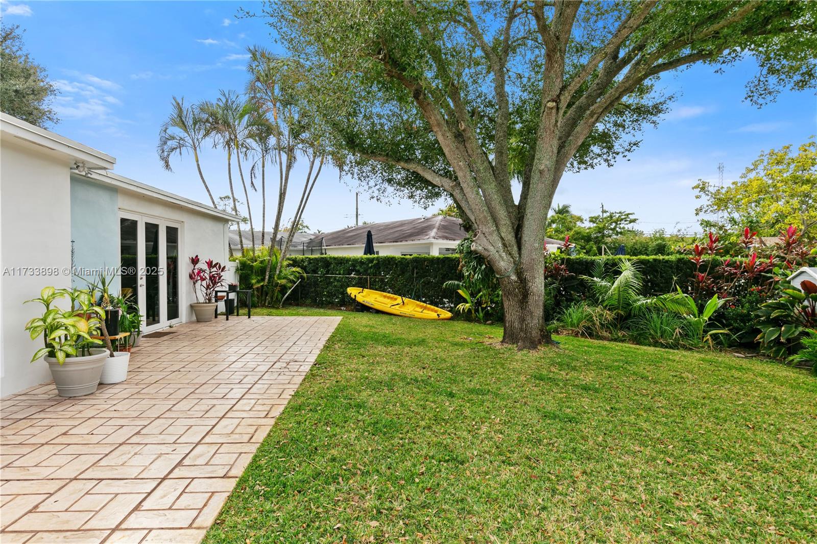 DAVIS ISLES SEC 5 - Residential