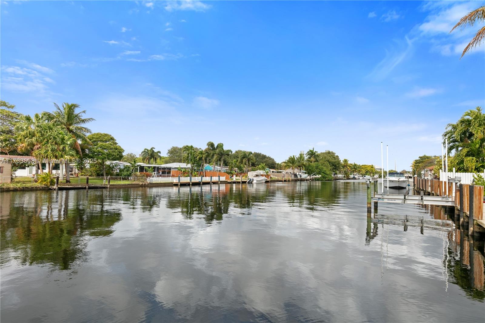 DAVIS ISLES SEC 5 - Residential