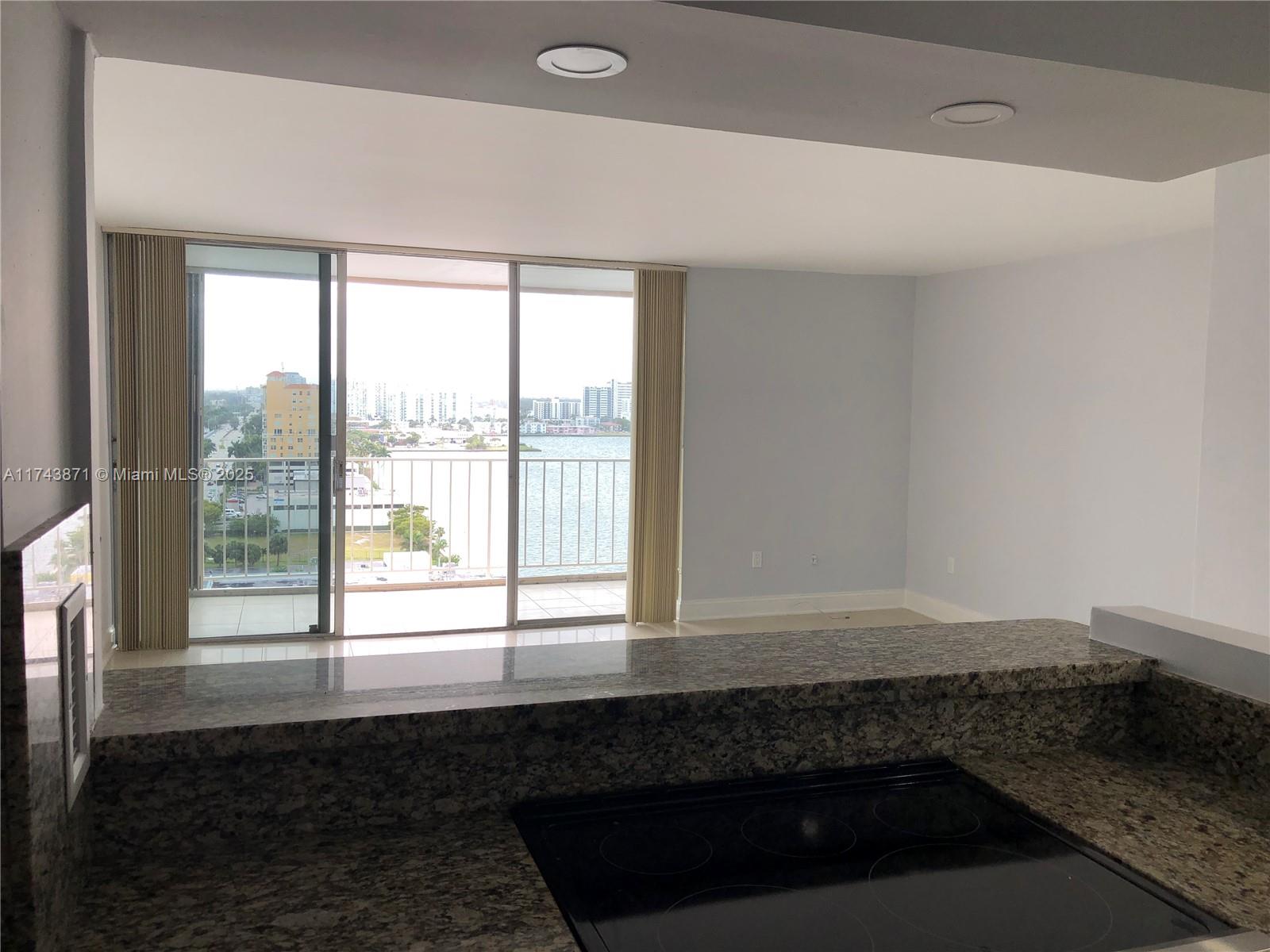 KENNEDY HOUSE CONDO - Residential