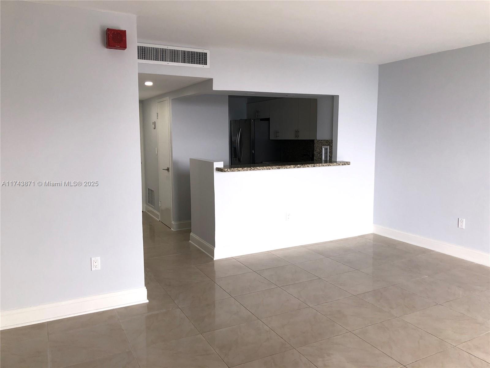 KENNEDY HOUSE CONDO - Residential