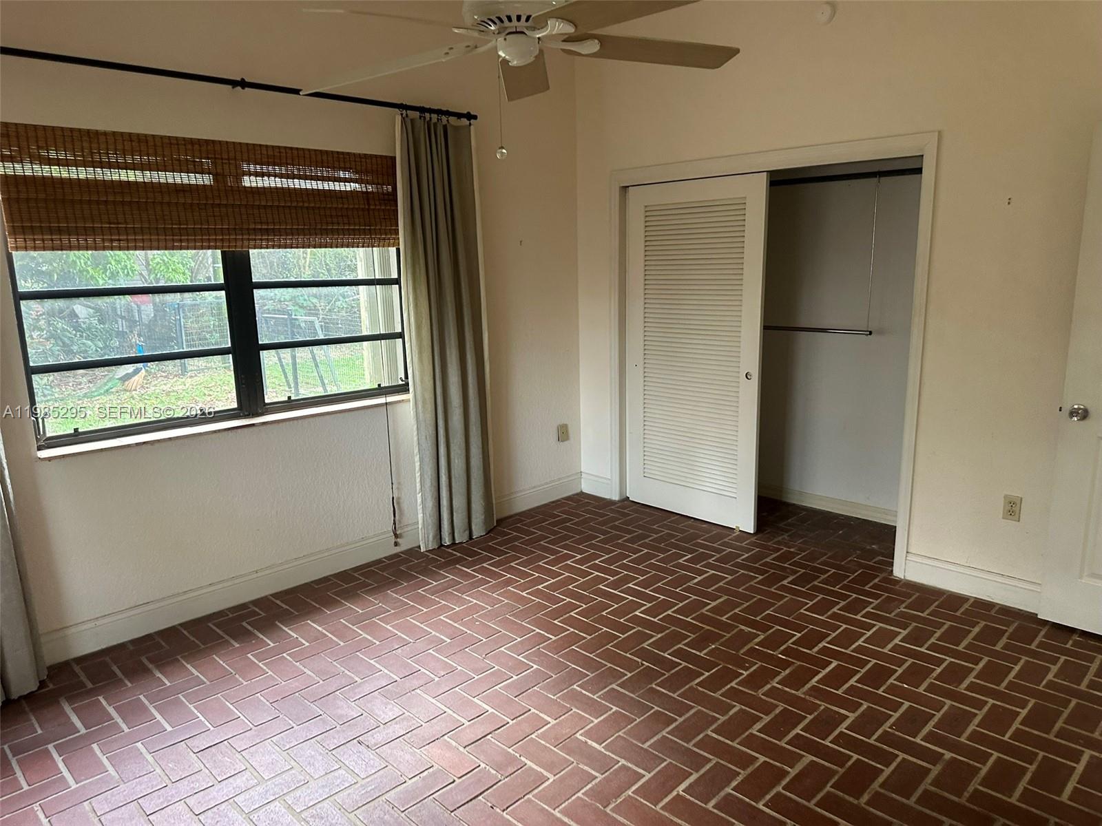 REDLAND - Residential