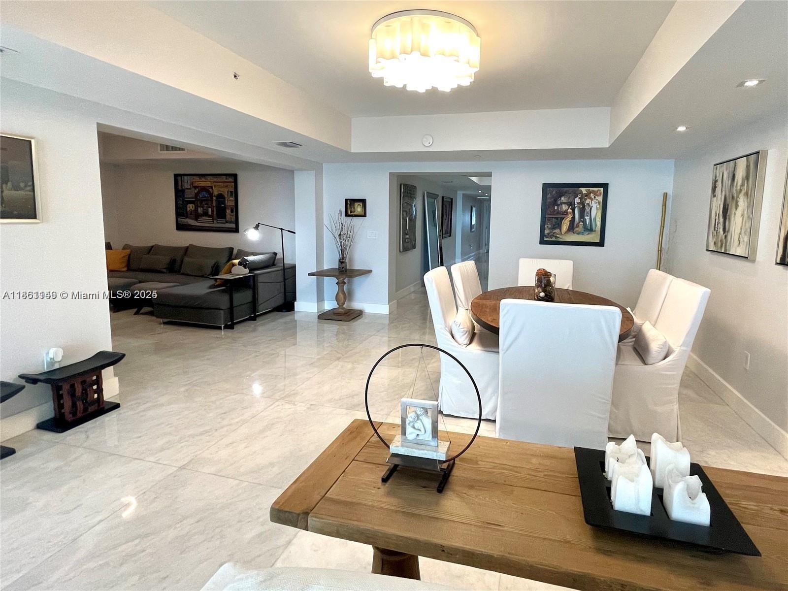 THE PENINSULA II CONDO - Residential