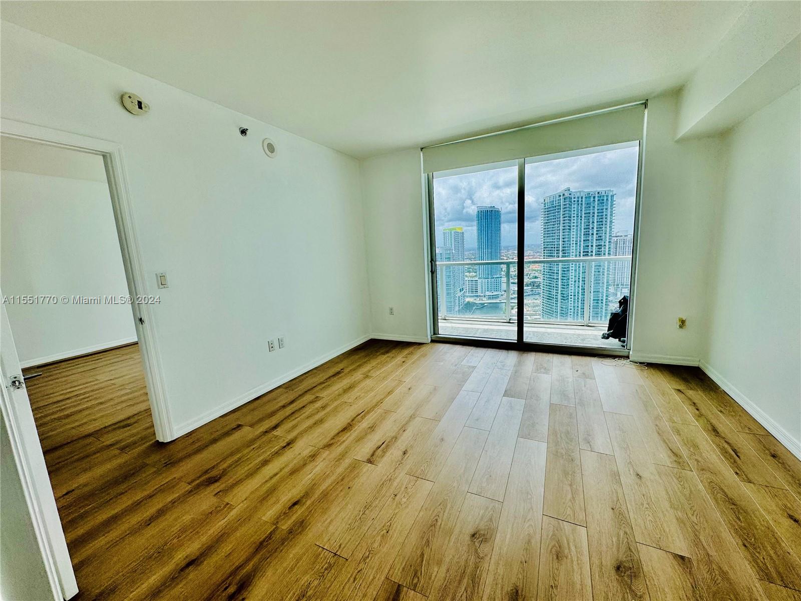 500 BRICKELL WEST CONDO - Residential Lease